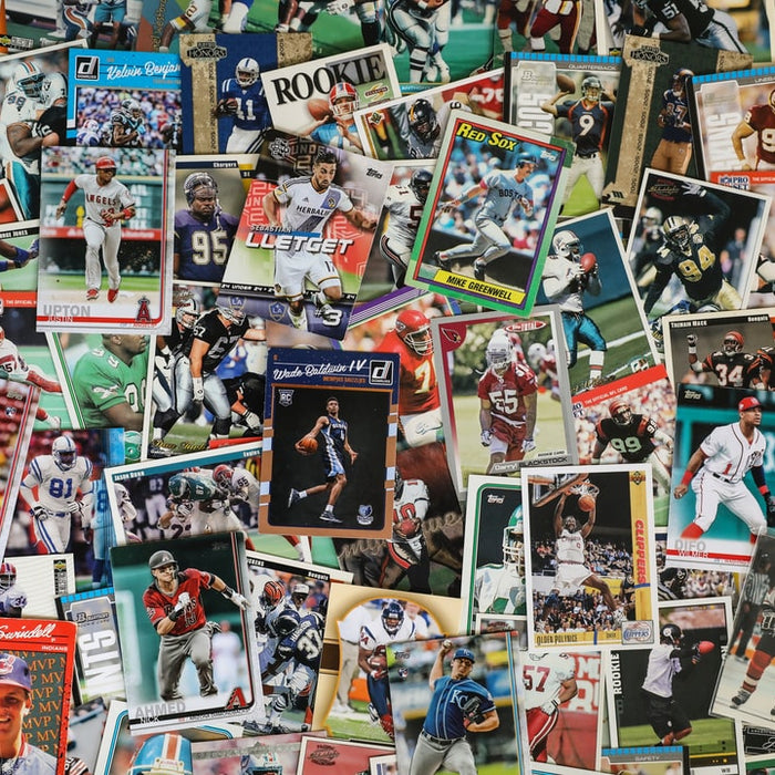 10 of the Biggest Benefits of Collecting Sports Cards